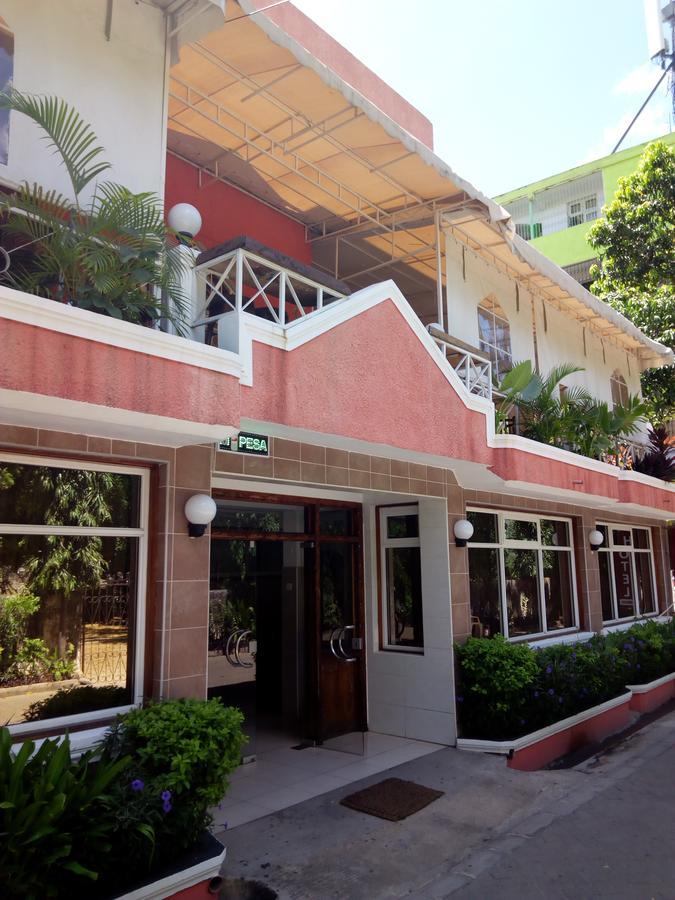 Hotel Windsor-Mombasa Bagian luar foto